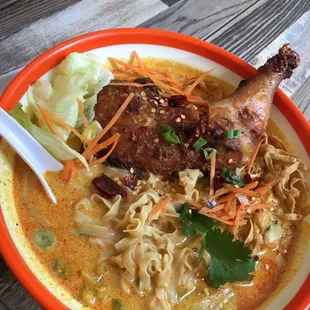 Khao soy! I tossed in the lettuce and carrot garnish from my appetizer plate for more vegetable matter.