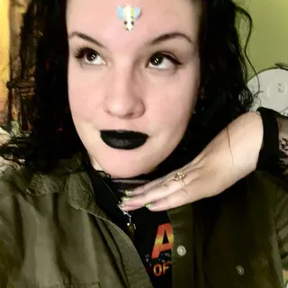 Gabrielle C.