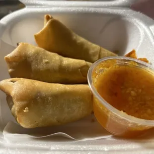 Koong Gra Bok - shrimp in egg roll shell