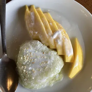Mango Sticky Rice dessert