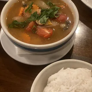 Tom Yum Shrimps Soup - Cup (16 oz.)