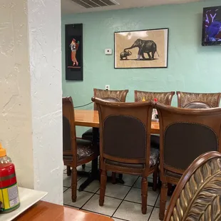 a table and chairs in a restaurant