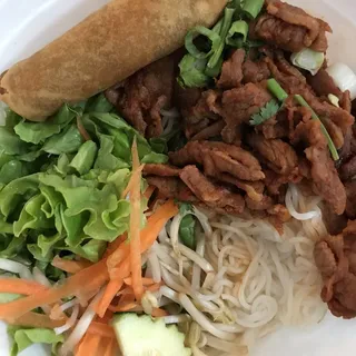 Grilled Pork with Vermicelli and Egg Roll