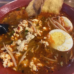 Woon sen tom yum noodle
