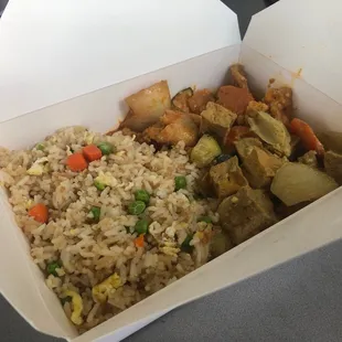 Red and yellow curry with fried rice