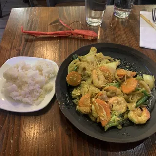 Topaz Noodles (Lunch)