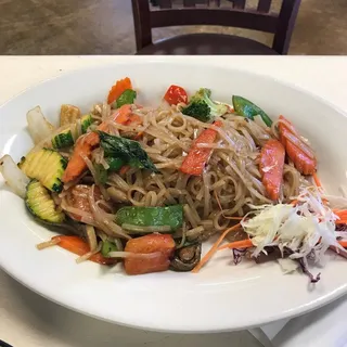 Pad Kee Mao Noodle