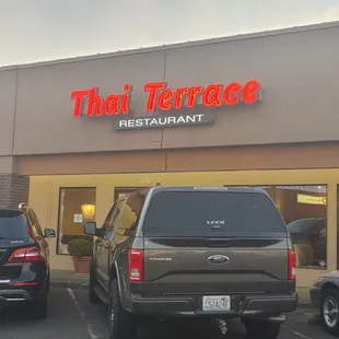 the entrance to the restaurant