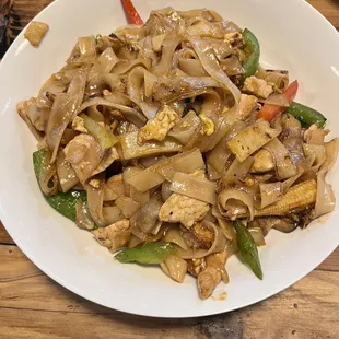 Pad Kee Mao best at 3/5 spicy 9/10 rating