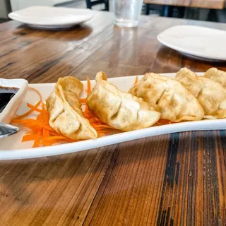 Gyoza