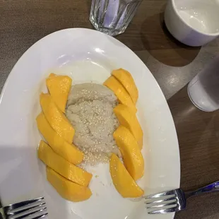 Mango sticky rice