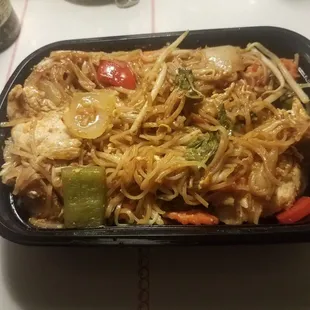 Fiery pad thai