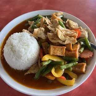 Prik Kring with tofu and chicken