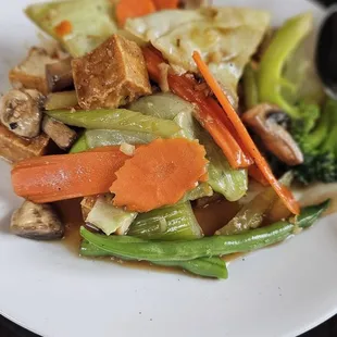 Garden Lover veggies with tofu