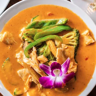 ramen and noodles, ramen, noodle soup, noodle dish, food, noodles