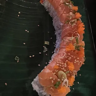 Avocado salmon roll with forgotten avocado