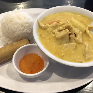 L7. Yellow Curry Lunch Special