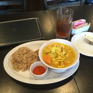 L1. Pad Thai Lunch Special