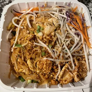 Phad Thai chicken