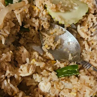 Thai fried rice with chicken