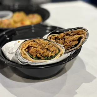 Kra proaw burrito