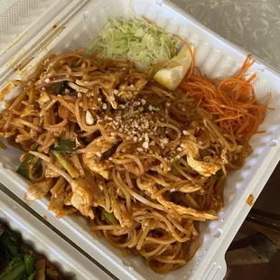 Pad Thai - chicken
