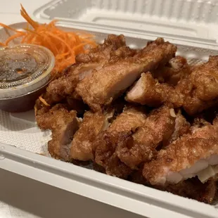 Gai Tod: crispy, though could have been more flavorful.