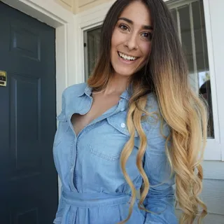 Ilyssa R.
