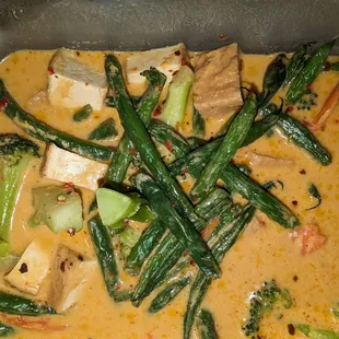 Panang curry tofu and veggies