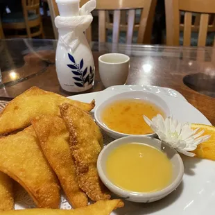 Crab Rangoon