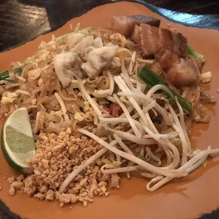 Thai Treasure Pad Thai