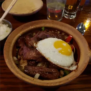 Claypot Steak and Egg