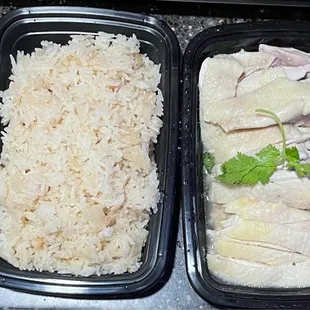 Elegant size Thai Chicken rice, fantastic!  A cousin to Hainanese chicken rice flavors.