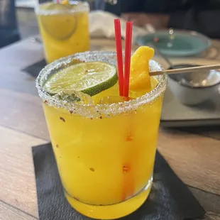 Spicy mango margarita
