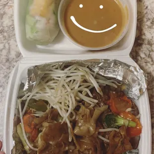 Drunken noodle with tofu and fresh rolls with extra peanut sauce