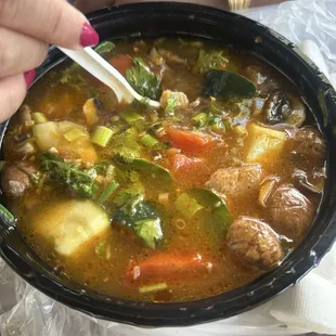 Tom yum gai (chicken)