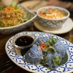 Pak Mor Puk (Vegetable Crepe Dumplings), Tom Yum Koong,