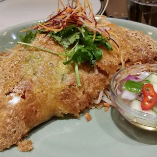 Kha Nom Boung Youen (Crispy Egg Crepe Stuffed with Mixed Seafood)