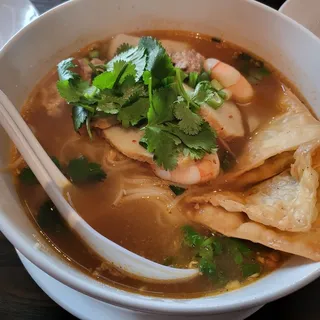 Tom Yum Noodle Soup