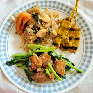 Chinese Broccoli with Crispy Pork