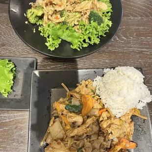 Chicken drunken noodle and garlic pepper chicken