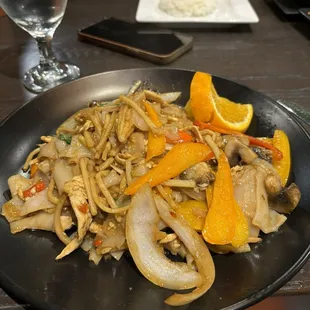 Drunken Noodle