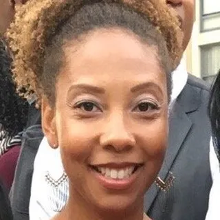 Anika G.