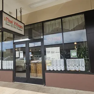 11-8-24. Storefront Exterior