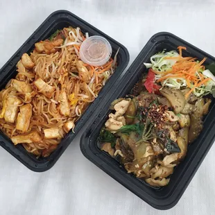 Pad thai with tofu and eggplant with chicken