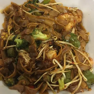 Drunken Noodle