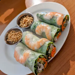Shrimp summer rolls