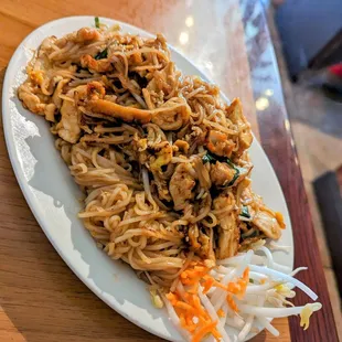 Pad Thai with Chicken