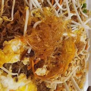 Glass noodles pad thai