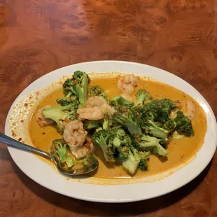 Shrimp Curry (fire spice level). Excellent!